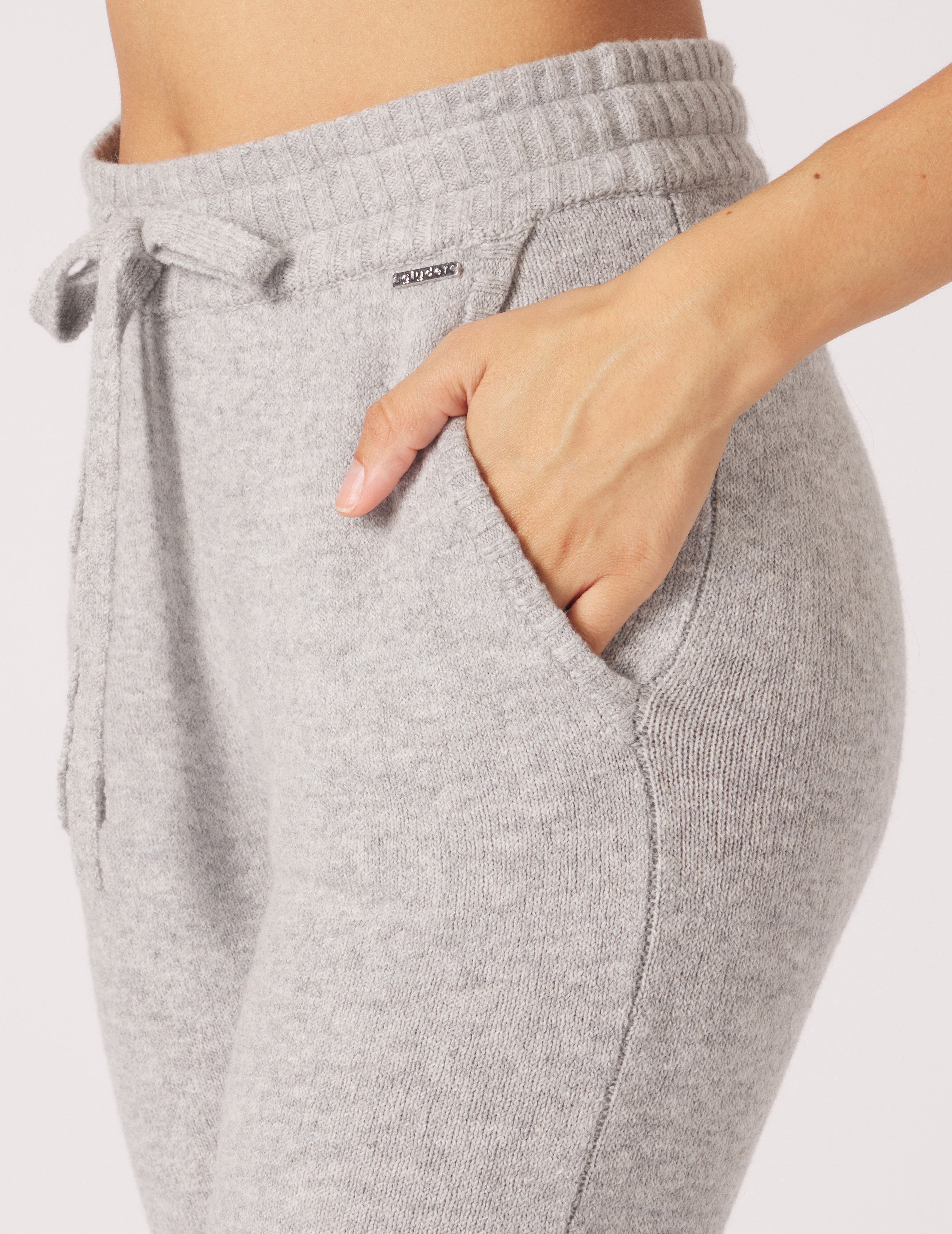 Merino jogger on sale