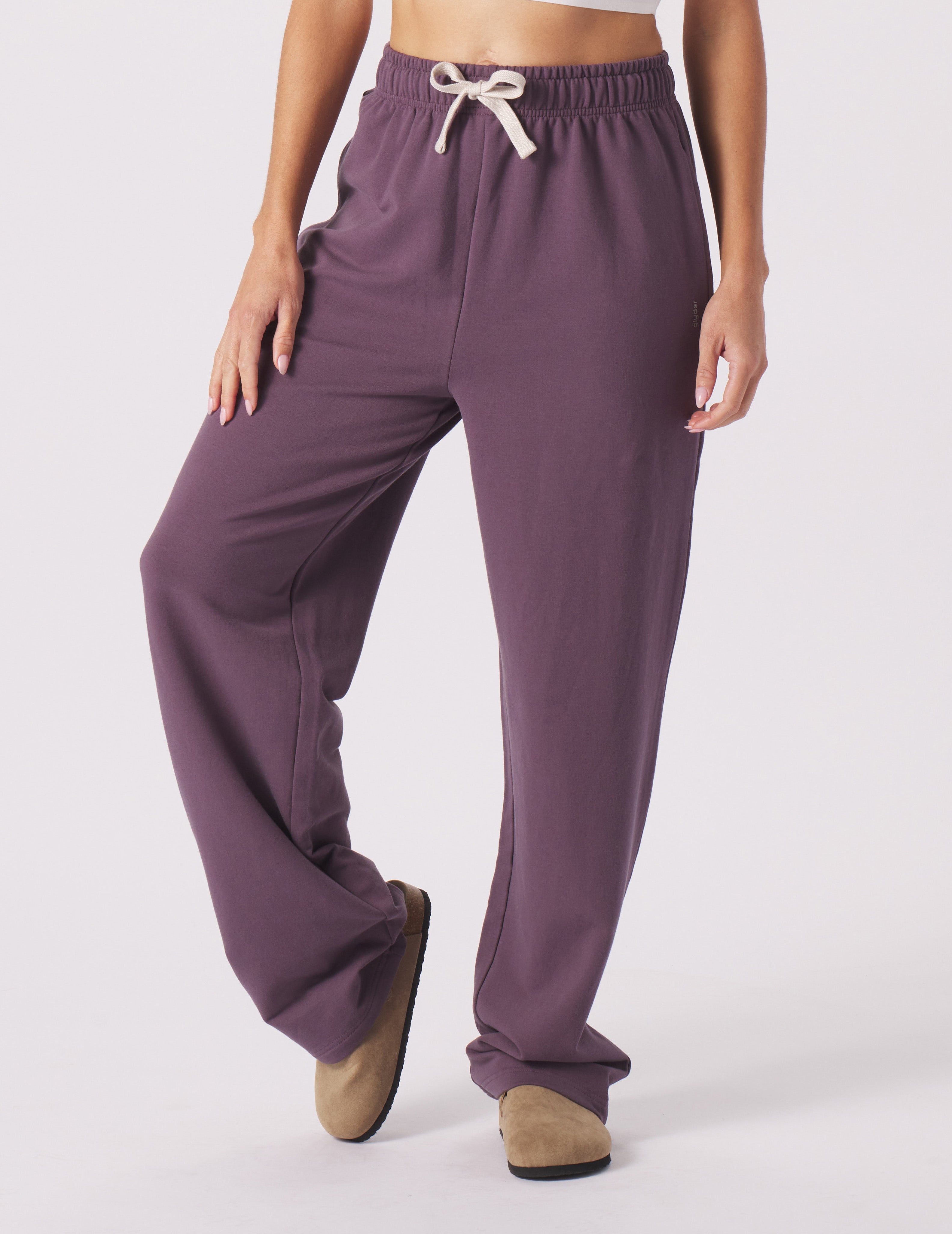 Straight Leg Sweatpant Berry Wine Glyder